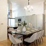 Apartmán Timeless Elegant By Opera House
