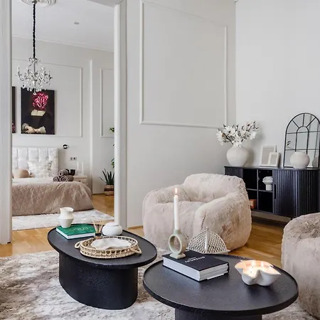 Timeless Elegant By Opera House דירה *