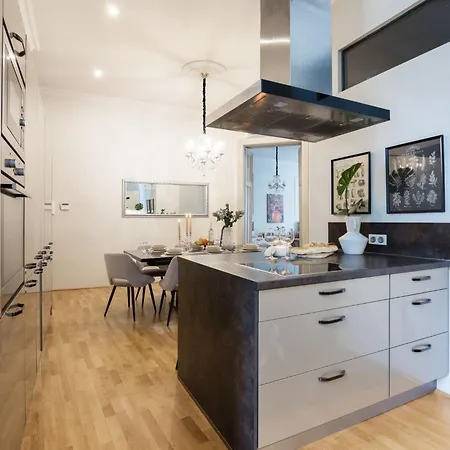Timeless Elegant By Opera House דירה *