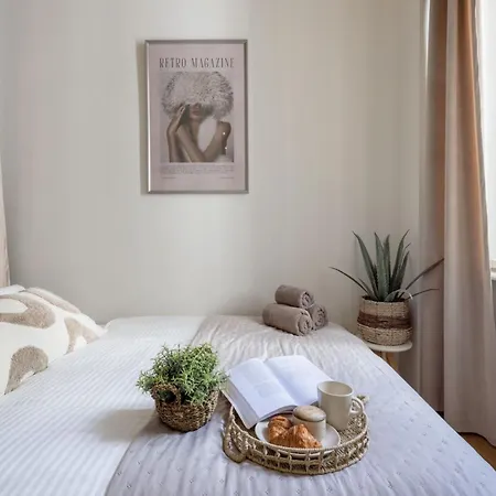 Timeless Elegant By Opera House Apartamento Budapest
