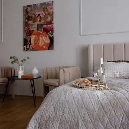 Timeless Elegant By Opera House