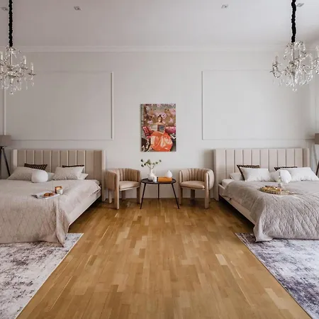Timeless Elegant By Opera House Budapest