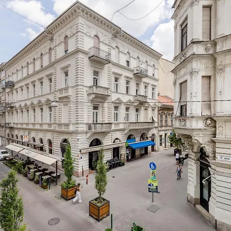 Timeless Elegant By Opera House * Budapest